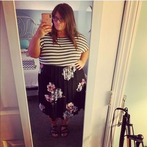 Super soft tshirt dress w pockets